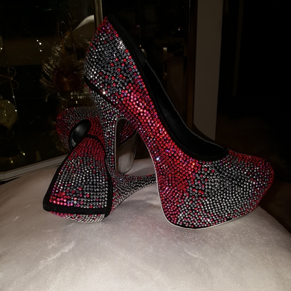 6" Iridescent Heels